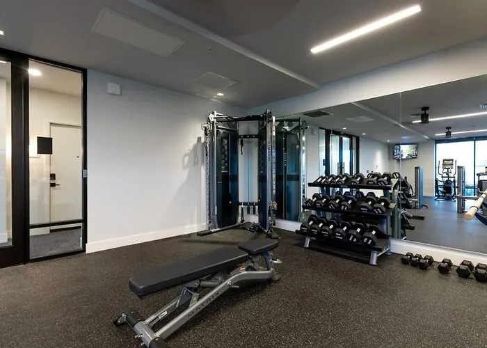 Apartment Zen Den In Arcadia - Pool, Fire Pits, Gym, Games *